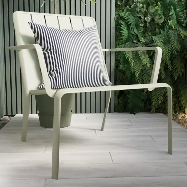Silla baja con apoyabrazos aluminio Idaho