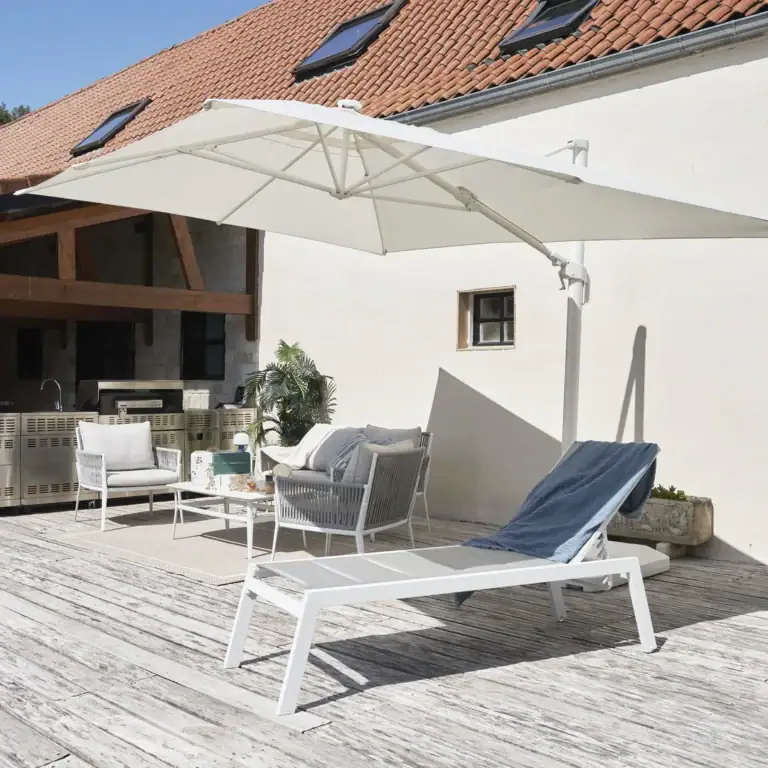 Parasol-deporte-aluminium-Sonora-II-Led.webp